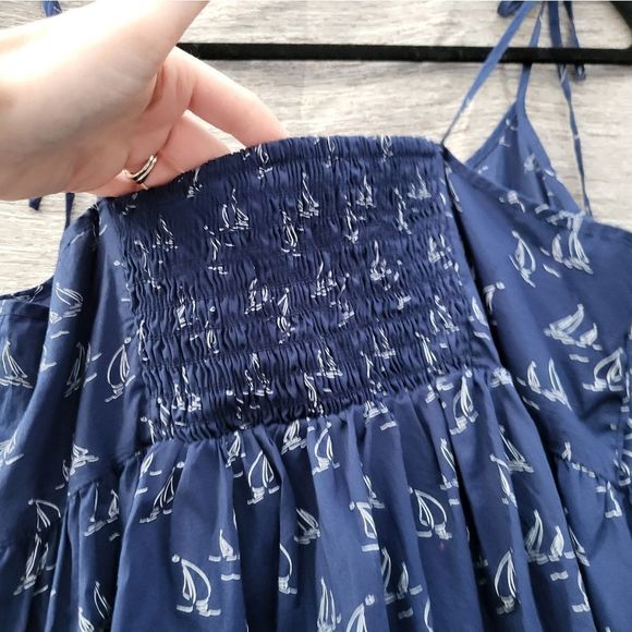 Vinyard Vines sun dress summer dress with sail boats on it size small - Picture 10 of 13